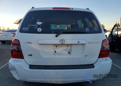 2004 Toyota Highlander Base z USA, uszkodzony, nr VIN JTEDP21A740026967